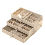 علبة تخزين مجوهرات بثلاث ادراج Jewelry Storage Box with Three Drawers