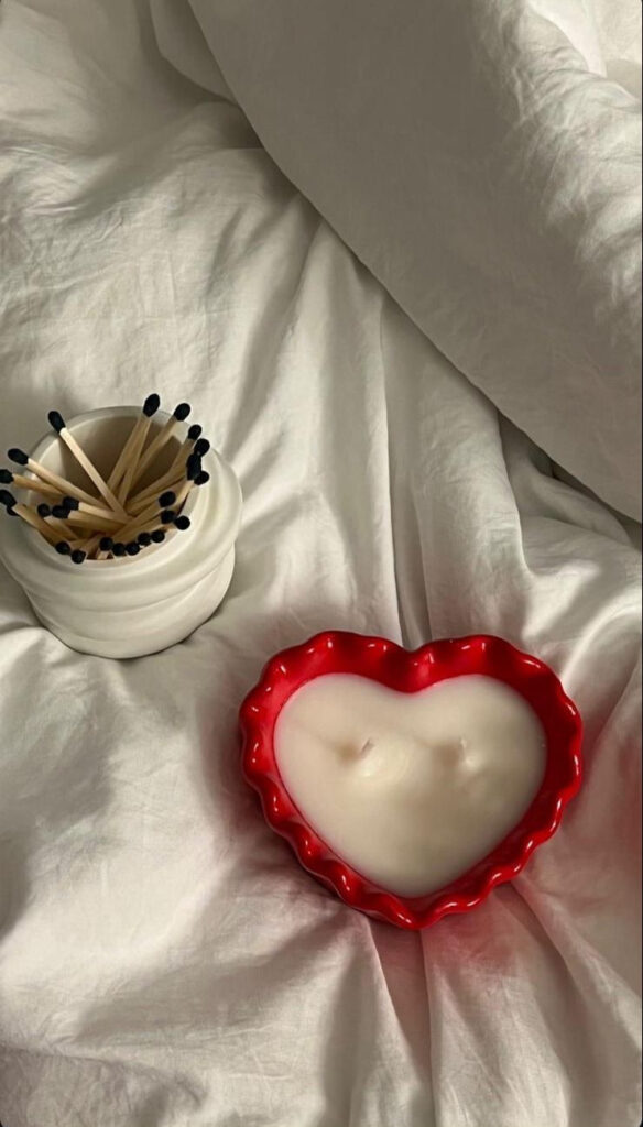 شمعة love