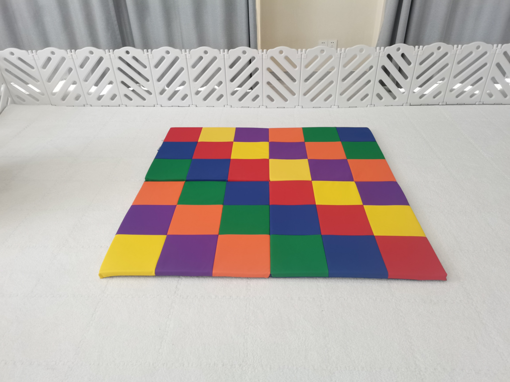 Supreme Sports 4-Fold Activity Mat