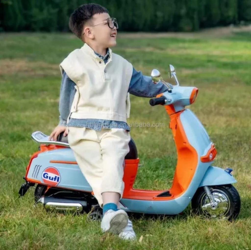 Electric motorcycle - Vespa for children - T08
